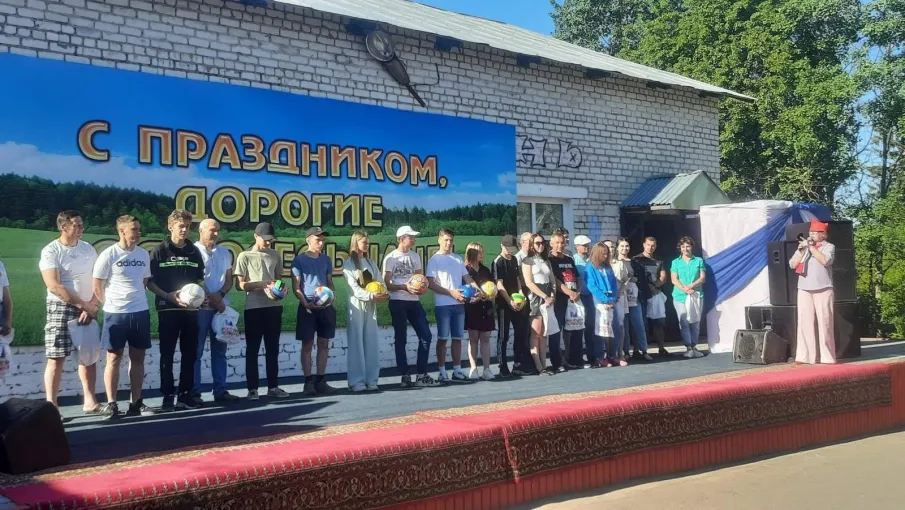 12 июня в д.Гавриловка прошел праздник деревни под названием «ПРАЗДНИК ПО ГАВРИЛОВСКИ»