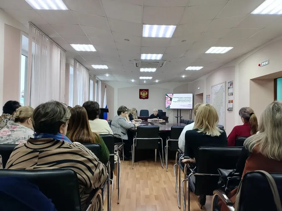 16 декабря в конференц-зале администрации под председательством заместителя главы администрации по социальным вопросам Лоскуниной Ольги Витальевны состоялось расширенное заседание координационного совета по организации отдыха, оздоровления и занятости детей и молодежи Ковернинского муниципального округа