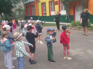 Сотрудники МО МВД России «Ковернинский» присоединились к Всероссийской акции «Зарядка со стражем порядка»