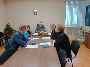 10 декабря в администрации под председательством первого заместителя главы администрации Васильева Алексея Александровича состоялось заседание комиссии по безопасности дорожного движения.