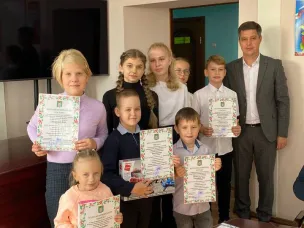 На территории Ковернинского муниципального округа Нижегородской области в соответствии с распоряжением администрации Ковернинского муниципального округа Нижегородской области от 15.05.2023 № 160-р состоялся муниципальный этап Конкурса рисунков «Охрана труда глазами детей-2023»