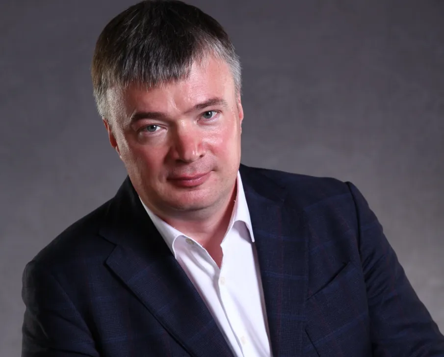 Поздравление с Днем семьи, любви и верности.  Депутат Государственной Думы ФС РФ Артем Кавинов