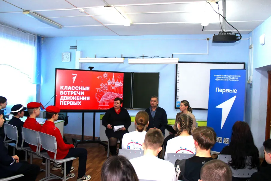 Ковернино состоялась «классная встреча» с инспектором ПДН и ветераном ОВД